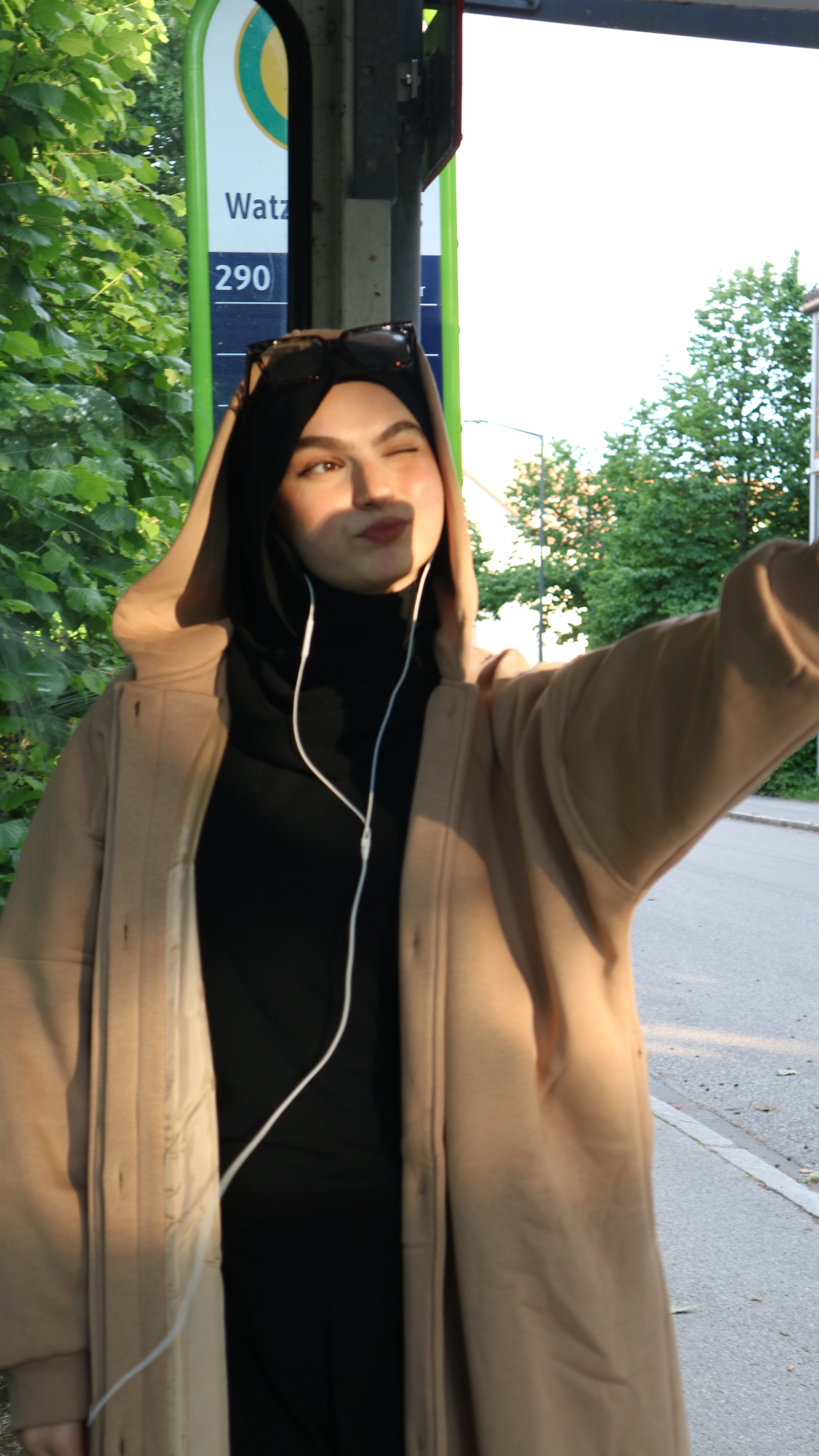 Hoodie Abaya Beige